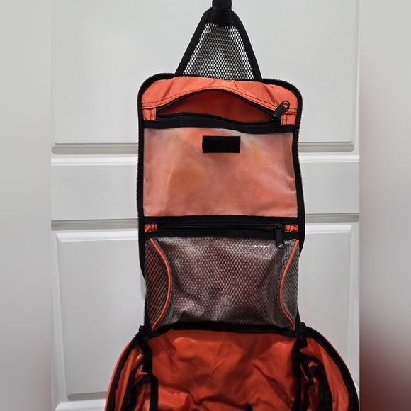 L.L.BEAN TRAVEL LOT 2 TOILETRY KITS BLACK POUCH CASE ORANGE HANGING BAG UNISEX - Picture 12 of 16